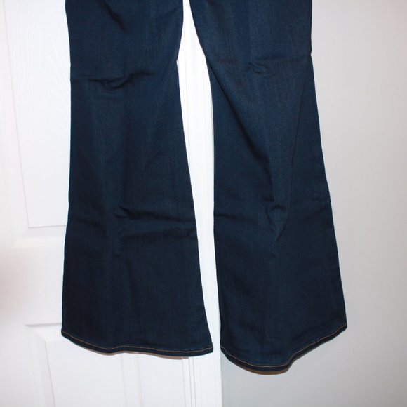 Vibrant Jeans - Flare High Rise Jeans - 2XL - Picture 6 of 7